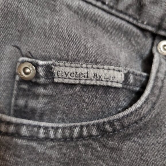 Lee Riveted Vintage High Waisted Black Jean Shorts - Picture 8 of 9